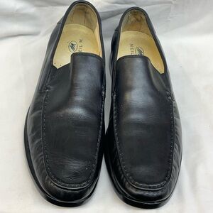 Neil M Black Leather Men's Loafers sz 11.5b